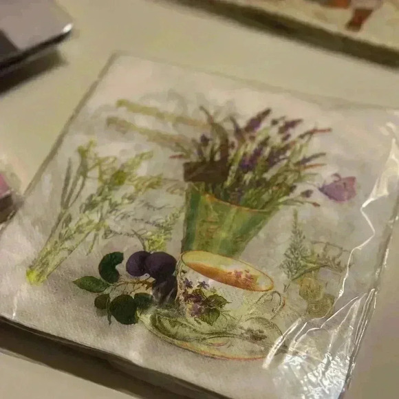 NEW Color Napkins/Printed Tissues/Fashion Tissues x 100pcs - Picture 11 of 14